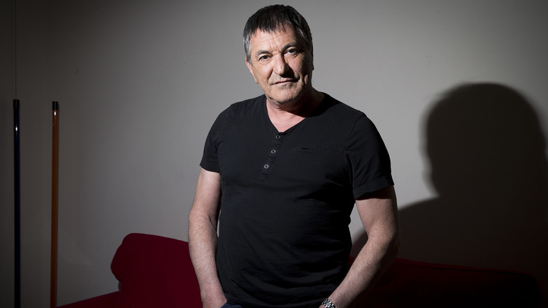 «On ne peut pas dire que les flics sont des nazis» : Bigard condamne les propos de Jérôme Rodrigues