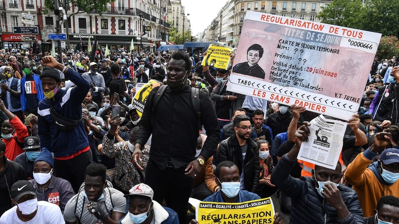 «Vers l'Elysée» : début d'une marche nationale pour la régularisation des sans-papiers