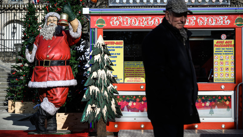 «Sauver Noël» : deux prix Nobel d'économie plaident pour un reconfinement en décembre