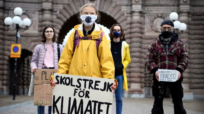 Présidentielle américaine : la Suédoise Greta Thunberg appelle à voter Biden contre Trump