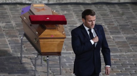 Emmanuel Macron lors de l'hommage à Samuel Paty, le 21 octobre 2020, à Paris (image d'illustration).