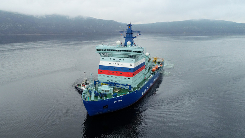 Le brise-glace atomique russe le plus puissant du monde entame sa première navigation en Arctique