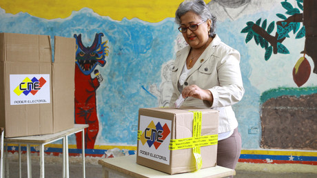 La présidente du Conseil national électoral du Venezuela (CNE), Tibisay Lucena, prend part à Caracas, le 6 mai 2018, à un exercice de vote avant l'élection présidentielle du 20 mai (image d'illustration).