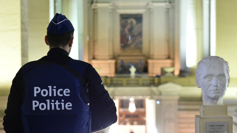 Interpellation de Waterloo : la mère de famille blessée livre sa version et accuse la police