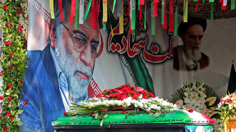 Photographie fournie par le ministère iranien de la Défense le 30 novembre 2020 montrant le cercueil de Mohsen Fakhrizadeh, lors de la cérémonie funéraire à Téhéran (image d'illustration).