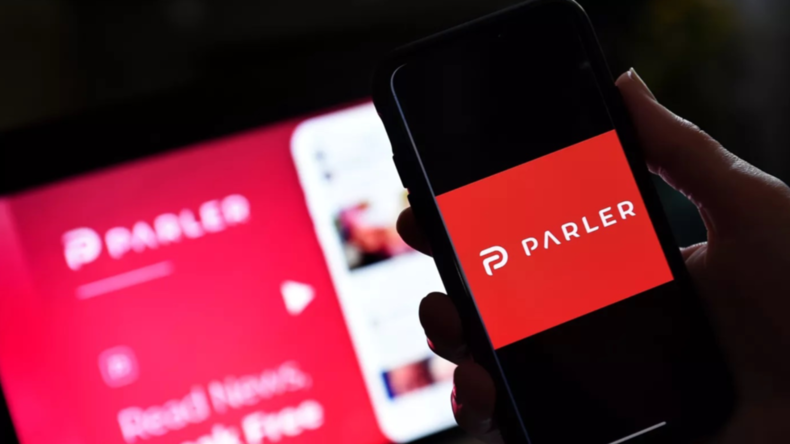 Le réseau social Parler hors service suite à la décision d'Amazon de ne plus l'héberger