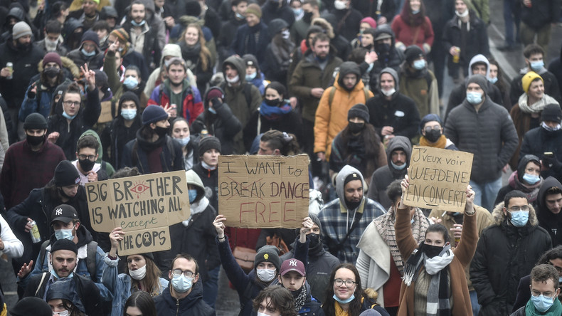 Rennes : les teufeurs manifestent pour défendre les «free parties» contre la «répression»