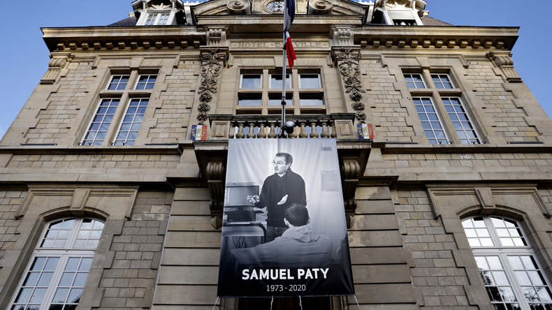 Renommer un collège «Samuel Paty» : la proposition divise une commune du Var