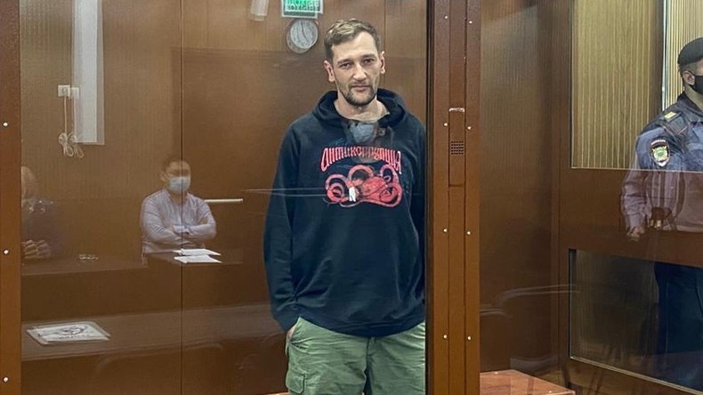 Manifestation illégale et violation des règles sanitaires : le frère de Navalny assigné à résidence
