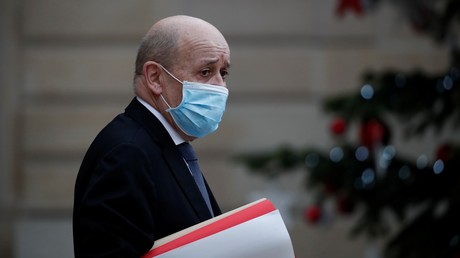 Le ministre français des Affaires étrangères, Jean-Yves Le Drian, le 6 janvier au palais de l'Elysée.