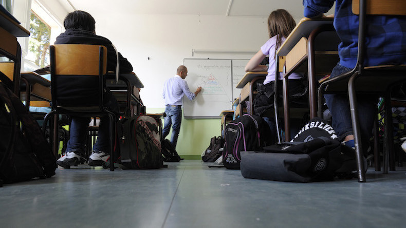 La grève de la faim des deux enseignants de Givors se poursuit