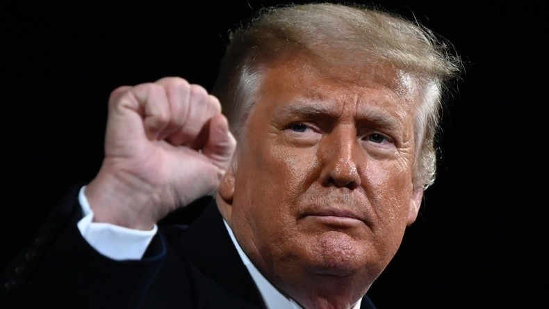 Procès en destitution : Donald Trump acquitté