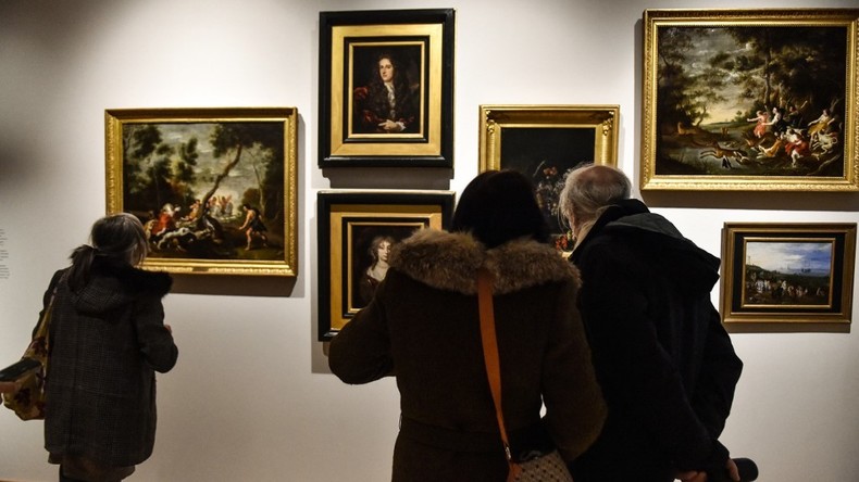 Après Louis Aliot à Perpignan, le maire PS d'Issoudun rouvre un musée