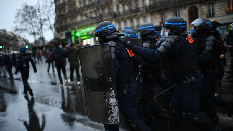 Reprise de la mobilisation contre la loi Sécurité globale avant l'examen du texte au Sénat
