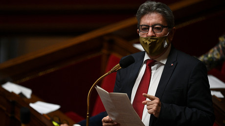 Le chef de La France Insoumise, Jean-Luc Mélenchon, participe à une séance de questions au gouvernement à l'Assemblée nationale, le 20 octobre 2020.