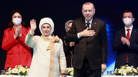 Le président turc et sa femme le 24 mars 2021 (image d'illustration).