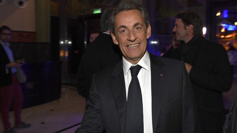 Nicolas Sarkozy a-t-il appelé la police pour mettre fin à un tapage nocturne ?