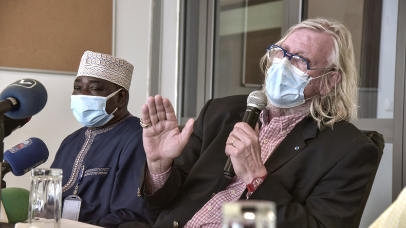 «Est-ce qu'un mort vaut un mort ?» : Didier Raoult réagit au bilan de l'épidémie de Covid-19