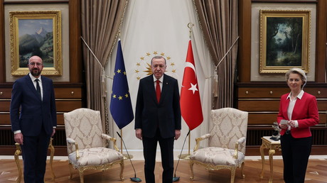 Rencontre à Ankara entre présidents des institutions de l'UE avec le président turc Recep Tayyip Erdogan le 7 avril 2021