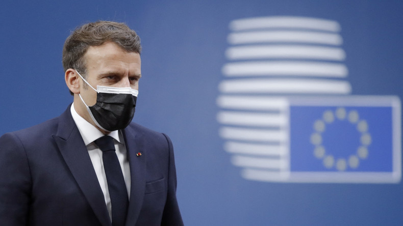 Sanctions insuffisantes contre la Biélorussie ? Macron sermonne un journaliste de France TV