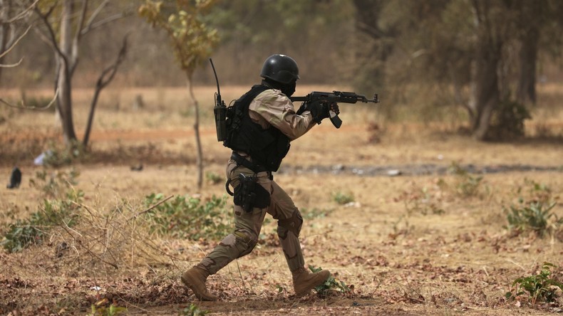Burkina Faso : plus de 130 civils tués par des groupes armés
