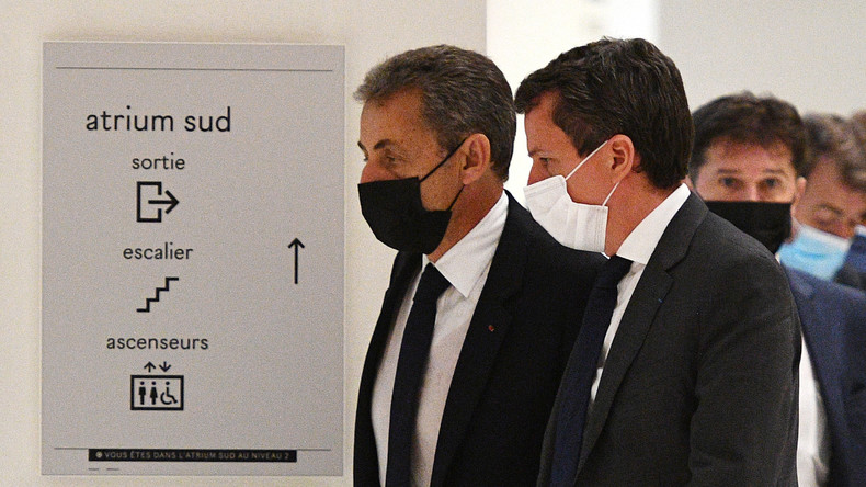 Nicolas Sarkozy nie toutes dépenses excessives lors de la campagne présidentielle de 2012