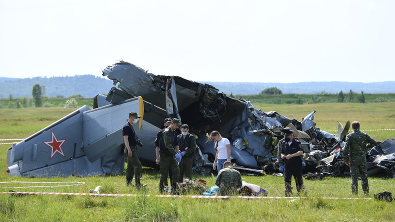 Sibérie : plusieurs morts dans le crash d'un avion transportant des parachutistes