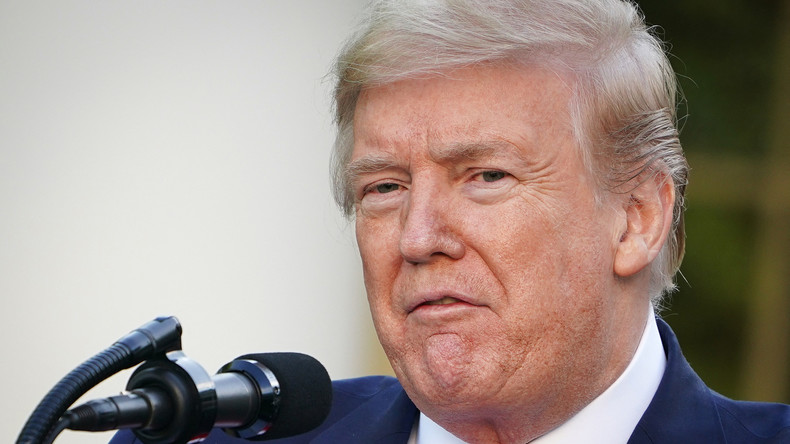 Donald Trump annonce porter plainte contre Facebook, Google, Twitter et leurs dirigeants