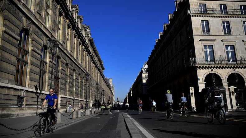 Paris : un touriste espagnol blessé à la gorge lors d'une agression au cutter