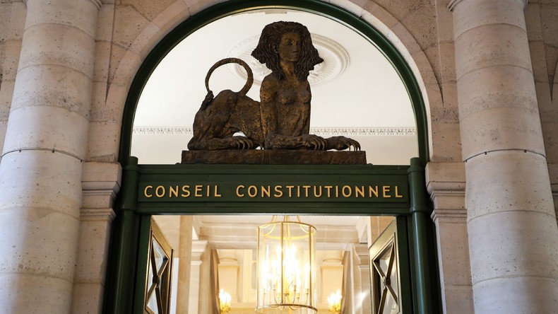 74 députés déposent un recours contre le projet de loi sanitaire devant le Conseil constitutionnel
