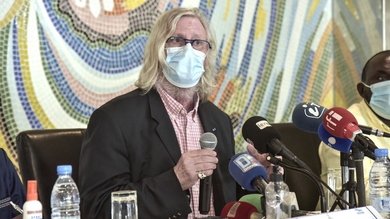 Raoult s’exprime sur la pandémie de Covid-19 qu'il juge «moins grave» que durant la première vague