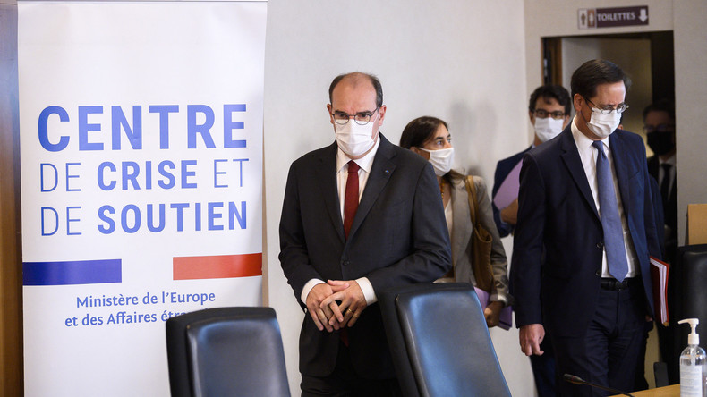 Jean Castex rencontre des réfugiés afghans et salue leur accueil par la France