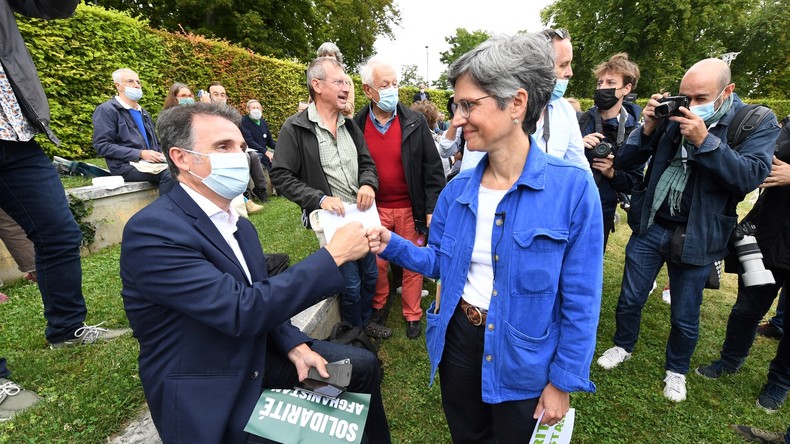 Pour Sandrine Rousseau, l'arrivée de terroristes afghans en France «permet aussi de les surveiller»