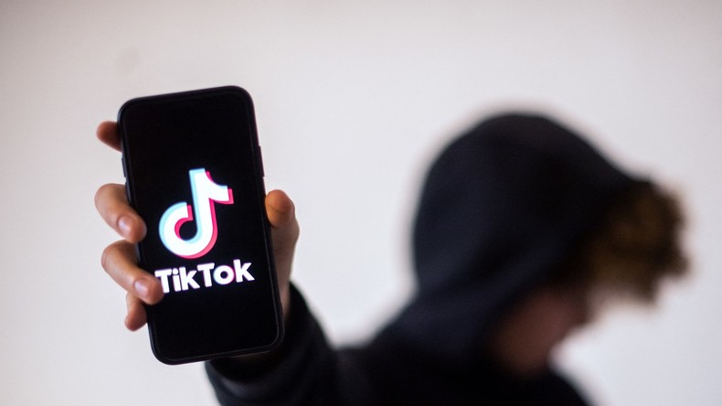 En Chine, l'application TikTok est désormais limitée à 40 minutes par jour pour les moins de 14 ans