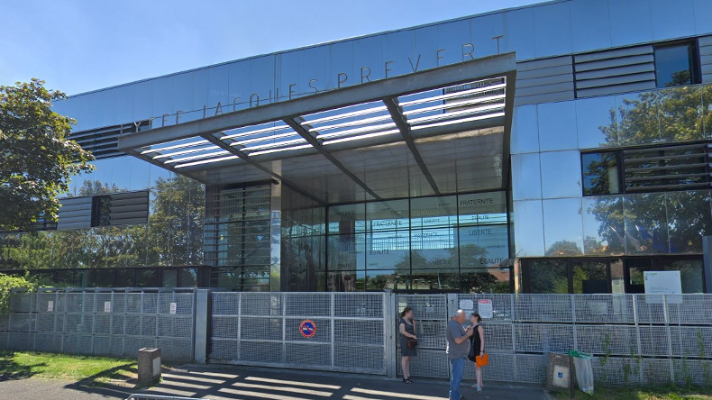 «Eh le Coran poussez-vous Madame» : un élève projette une enseignante à terre pour sortir de classe