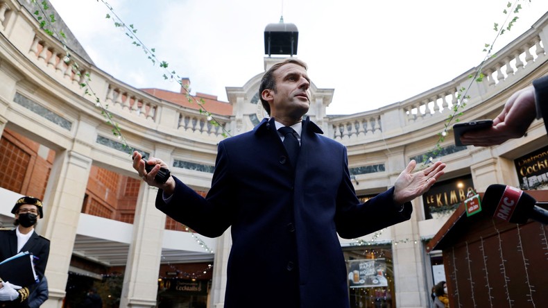 Whirlpool : «On s’est fait avoir collectivement», estime Emmanuel Macron