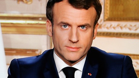Emmanuel Macron s'adresse à la nation, lors d'une allocution télévisée le 16 mars 2020 (image d'illustration).