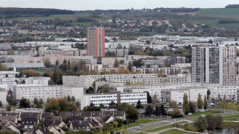 Incendies, mortiers : les enseignants d'un lycée de Mantes-la-Jolie exercent leur droit de retrait