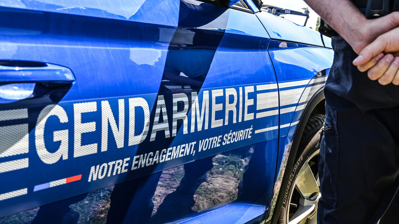 Un officier de gendarmerie relevé de son commandement après avoir refusé de se faire vacciner