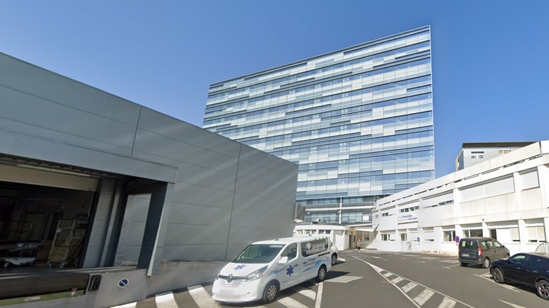 A Brive, un hôpital embauche des acteurs pour jouer des faux patients afin d'évaluer le personnel