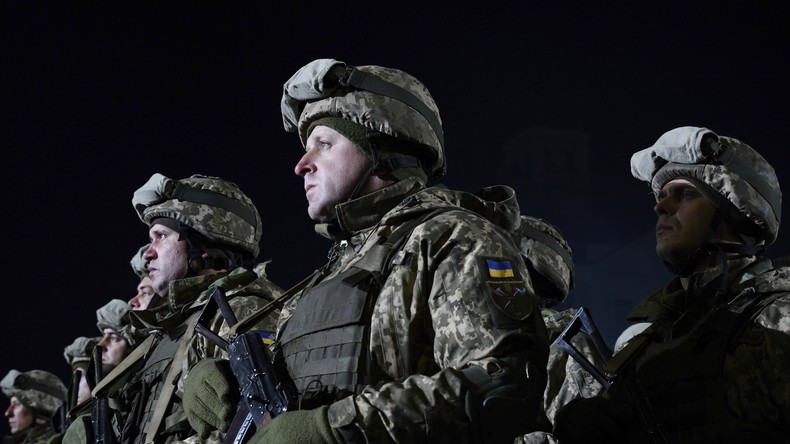Kiev durcit le ton avant la réunion Poutine-Biden, Washington exclut une intervention armée directe