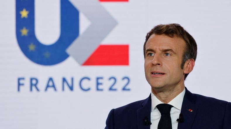 «Sans imagination», «haute trahison» : l'opposition à l'offensive après la conférence de Macron