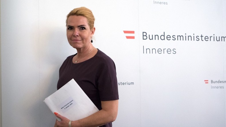 Danemark : prison ferme pour une ancienne ministre qui avait séparé des couples de migrants