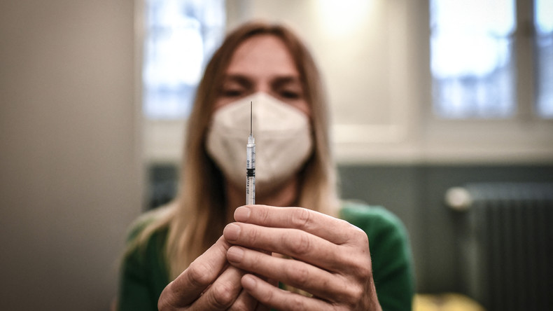 Etats-Unis : les données du vaccin de Pfizer disponibles dans 75 ans ? Le bras de fer se poursuit