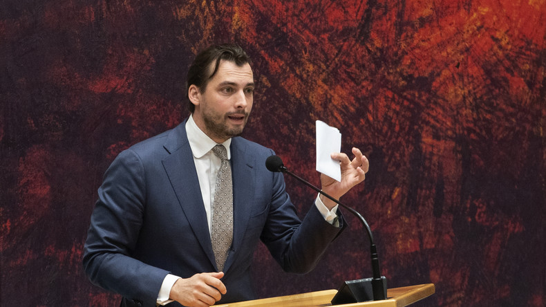 Covid-19 : un tribunal néerlandais interdit à un dirigeant politique ses comparaisons avec la Shoah