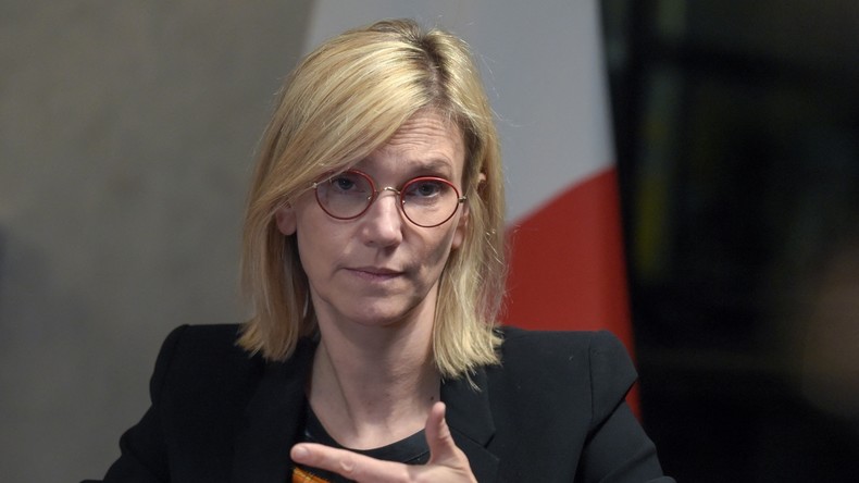 La ministre Agnès Pannier-Runacher annonce être positive au Covid-19