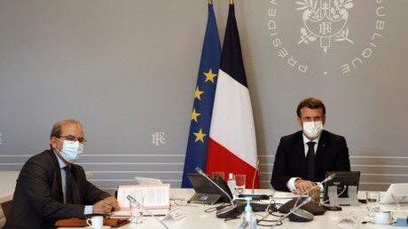 Le président du Conseil français du culte musulman Mohammed Moussaoui au côté du président Emmanuel Macron le 18 janvier 2021 au palais de l'Elysée à Paris. (image d'illustration)