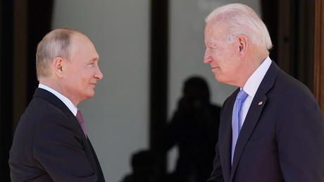 Joe Biden et Vladimir Poutine à Genève le 16 juin 2021 (image d'illustration).
