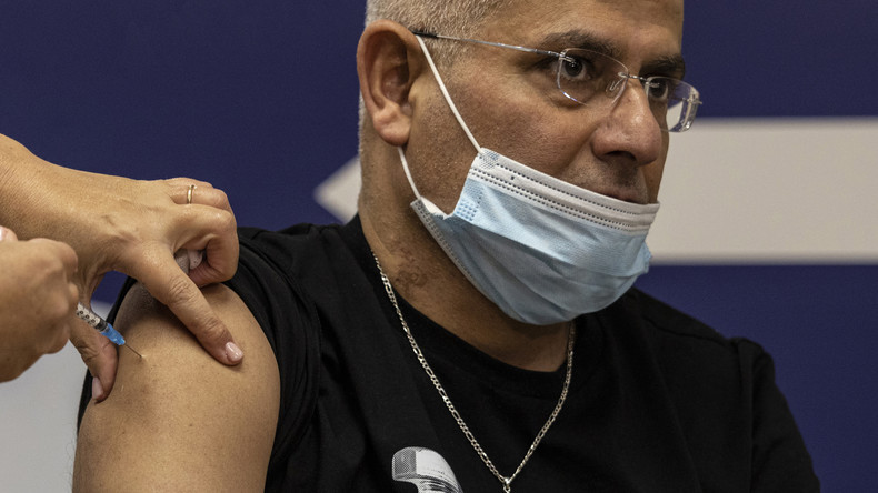 Israël élargit la quatrième dose de vaccin contre le Covid-19 aux plus de 60 ans
