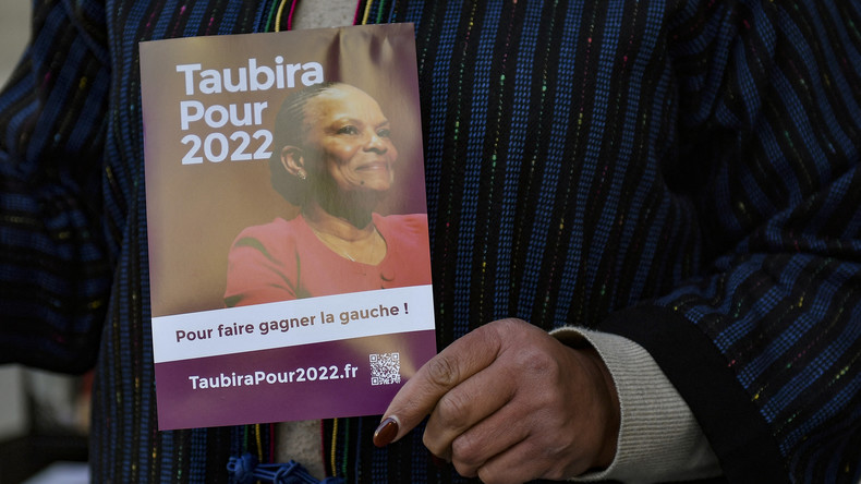 Christiane Taubia sur une affiche en vue de sa candidature pour la présidentielle 2022
